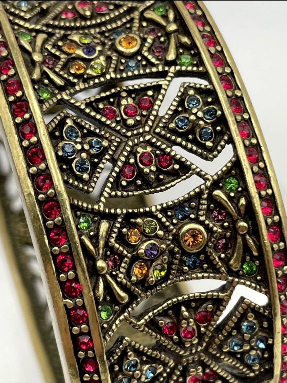 Heidi Daus "Byzantine Beauty" hinged bangle bracelet - Picture 4 of 7